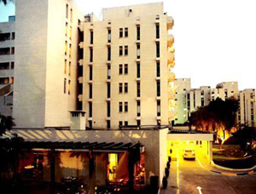 Qutab Hotel Delhi